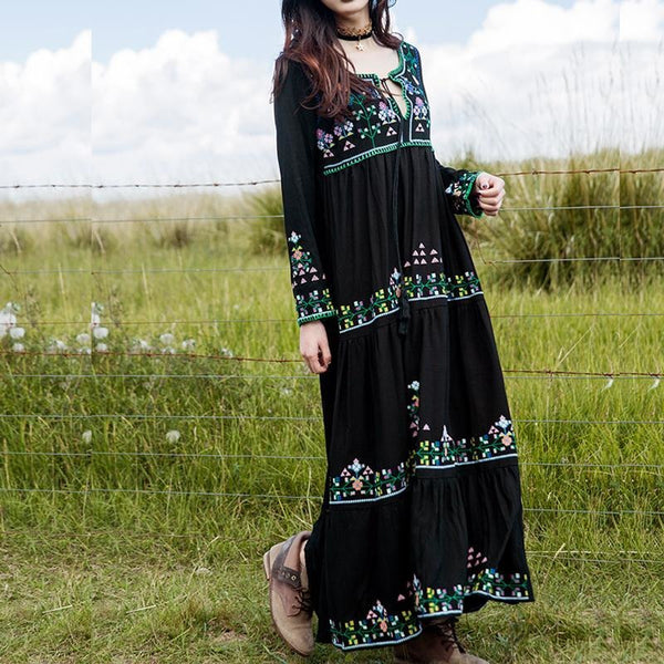 Long Sleeve Black Boho Chic Maxi Dress-Bohemian Brunch